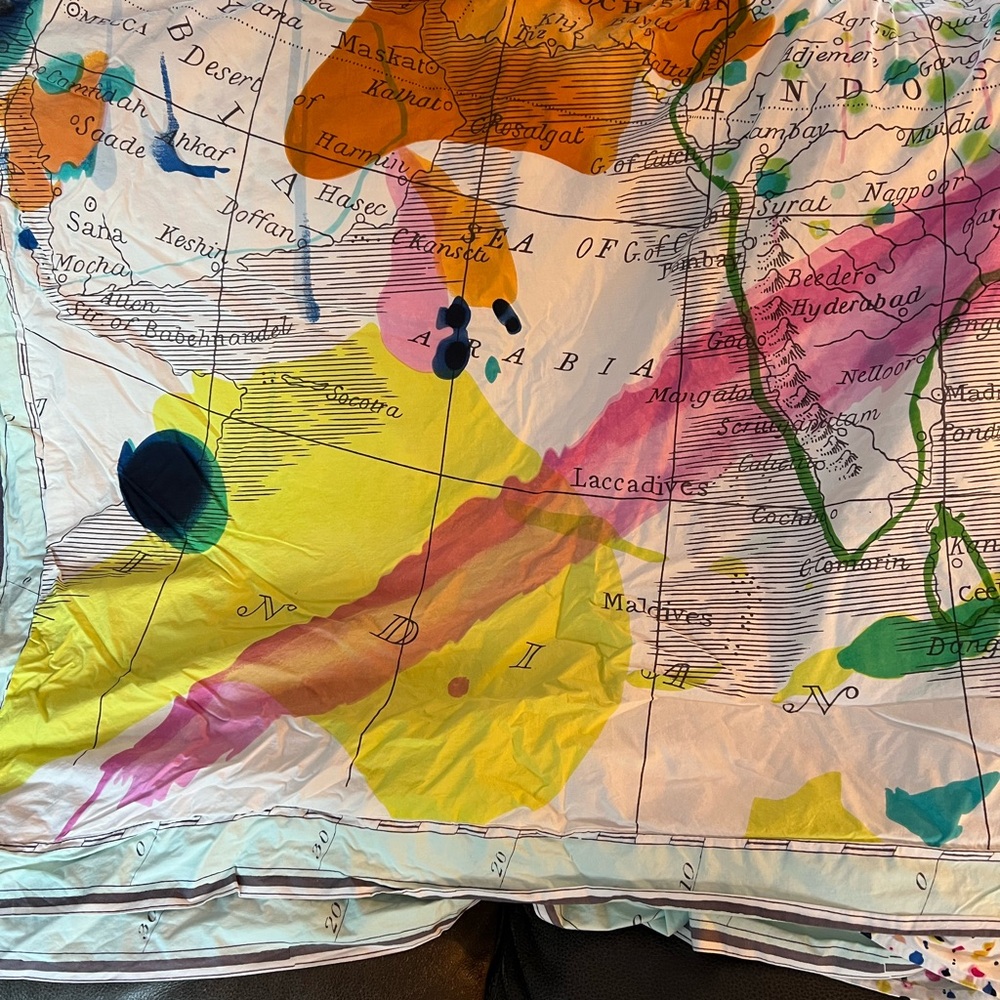 Colorful Map Print Duvet Cover with 2 Euro Shams
